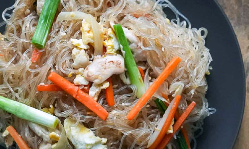 Pad Woon Sen hot noodles